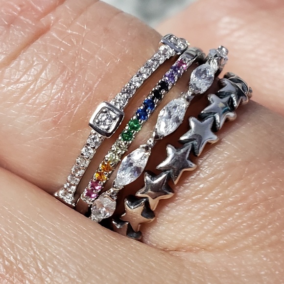 925 Silver Stackable Cubic Zirconia Band - Picture 7 of 8